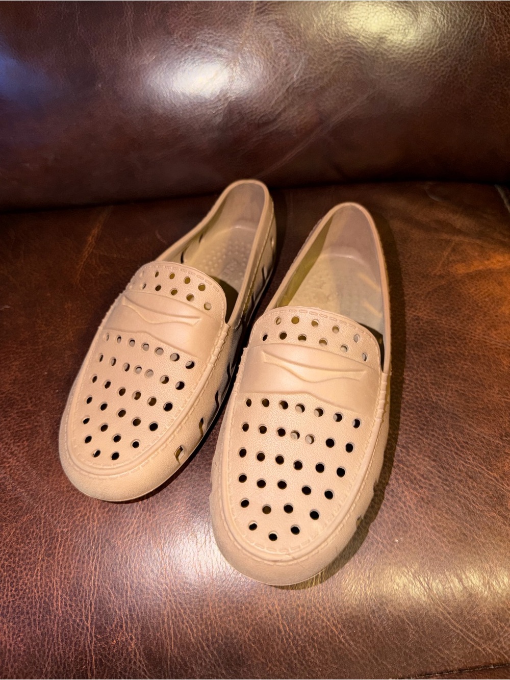 Kids Classic Slip-On Perforated Loafers in Beige
